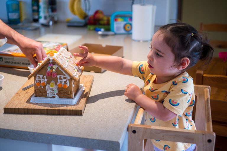 Tips for Baking with Little Ones: Turning Kitchen Time into Beautiful Photos