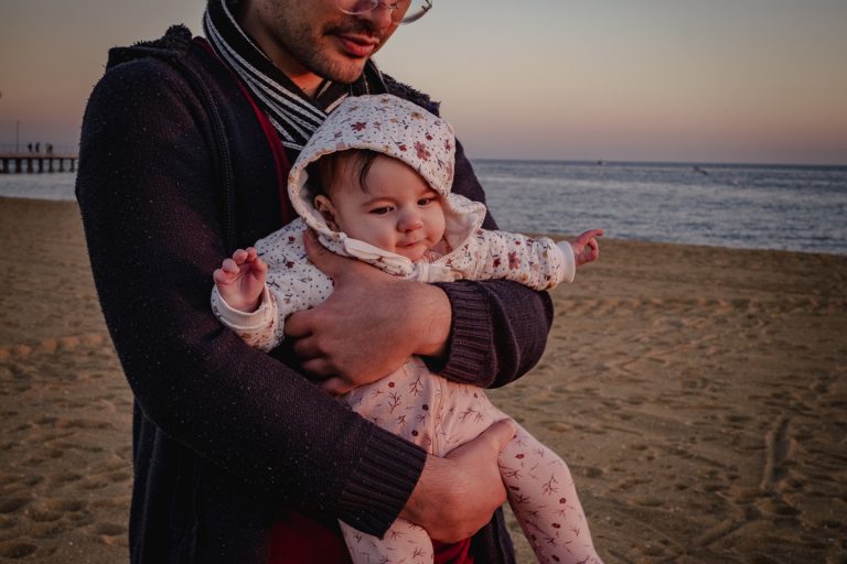 Seaside Adventures: Enjoying Mordialloc Beach and Peter Scullin Reserve